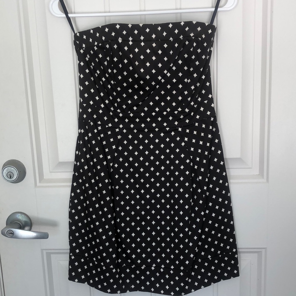 Tube top black dress with diamond patter